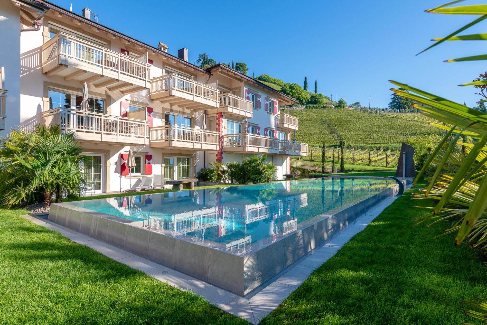 Ueberbacherhof Termeno Exterior photo