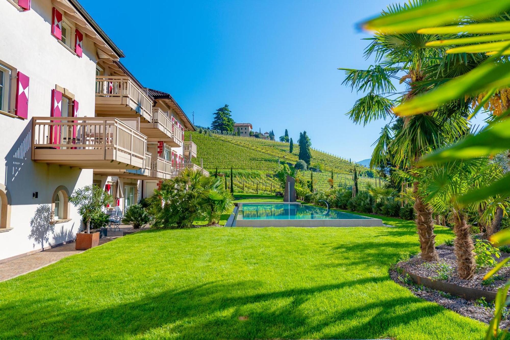 Ueberbacherhof Termeno Exterior photo